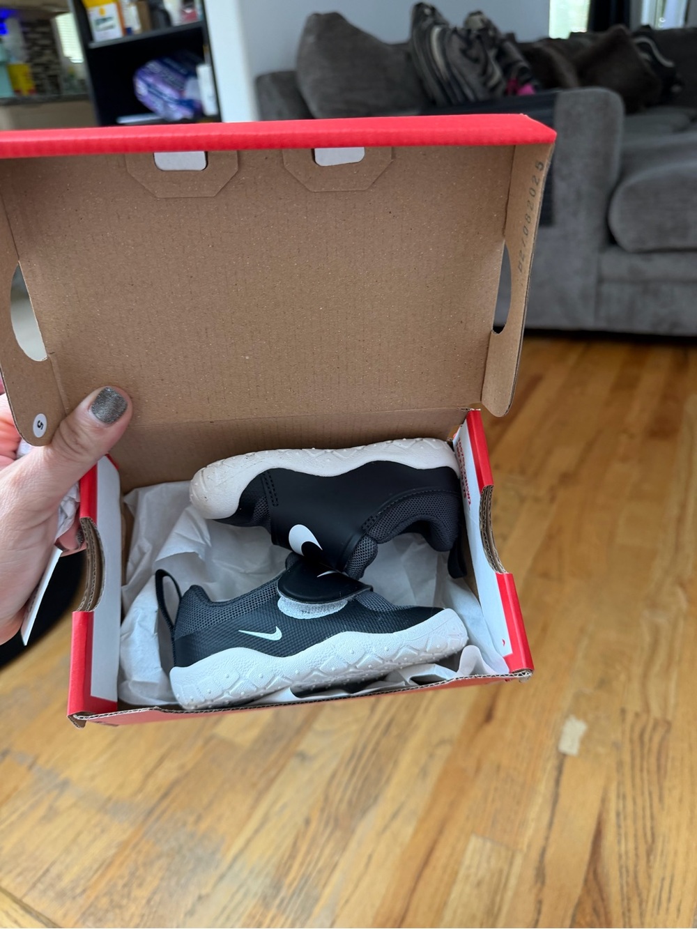 Nike Swoosh Sneakers sz 5c - Picture 8 of 11